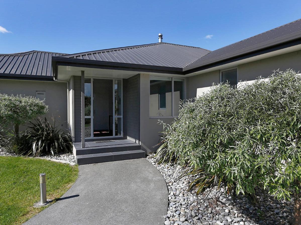 Marlborough Magic - Rapaura Holiday Home ブレナム エクステリア 写真