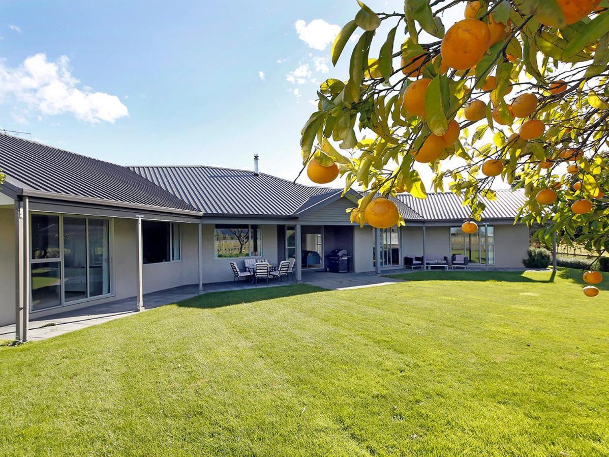 Marlborough Magic - Rapaura Holiday Home ブレナム エクステリア 写真